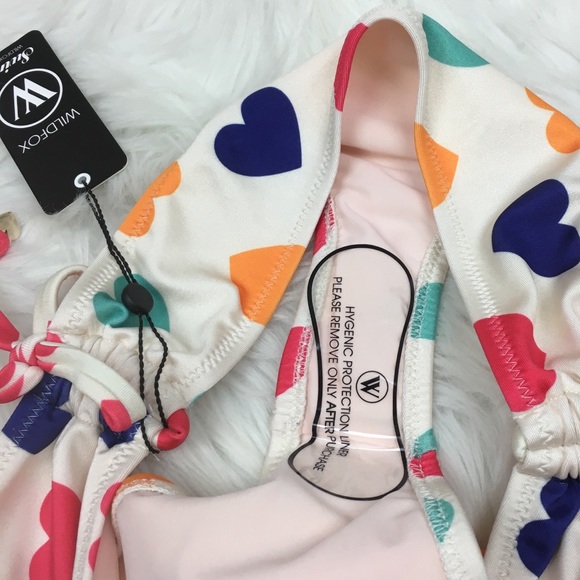 WILDFOX | Rainbow Heart Print Bikini Bottoms-E90 - Picture 7 of 8